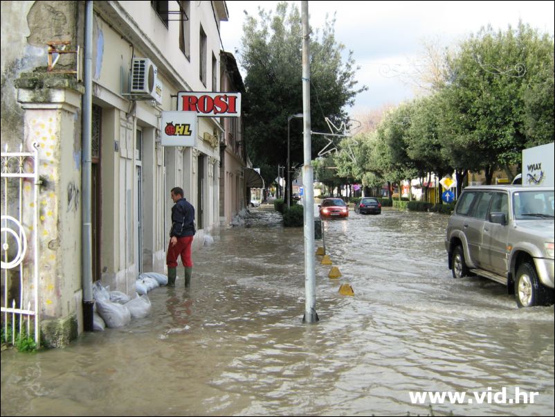 Poplava_u_Metkovicu (36)